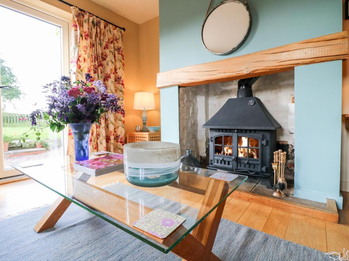 Bluebell Cottage Rugeley Eksteriør bilde